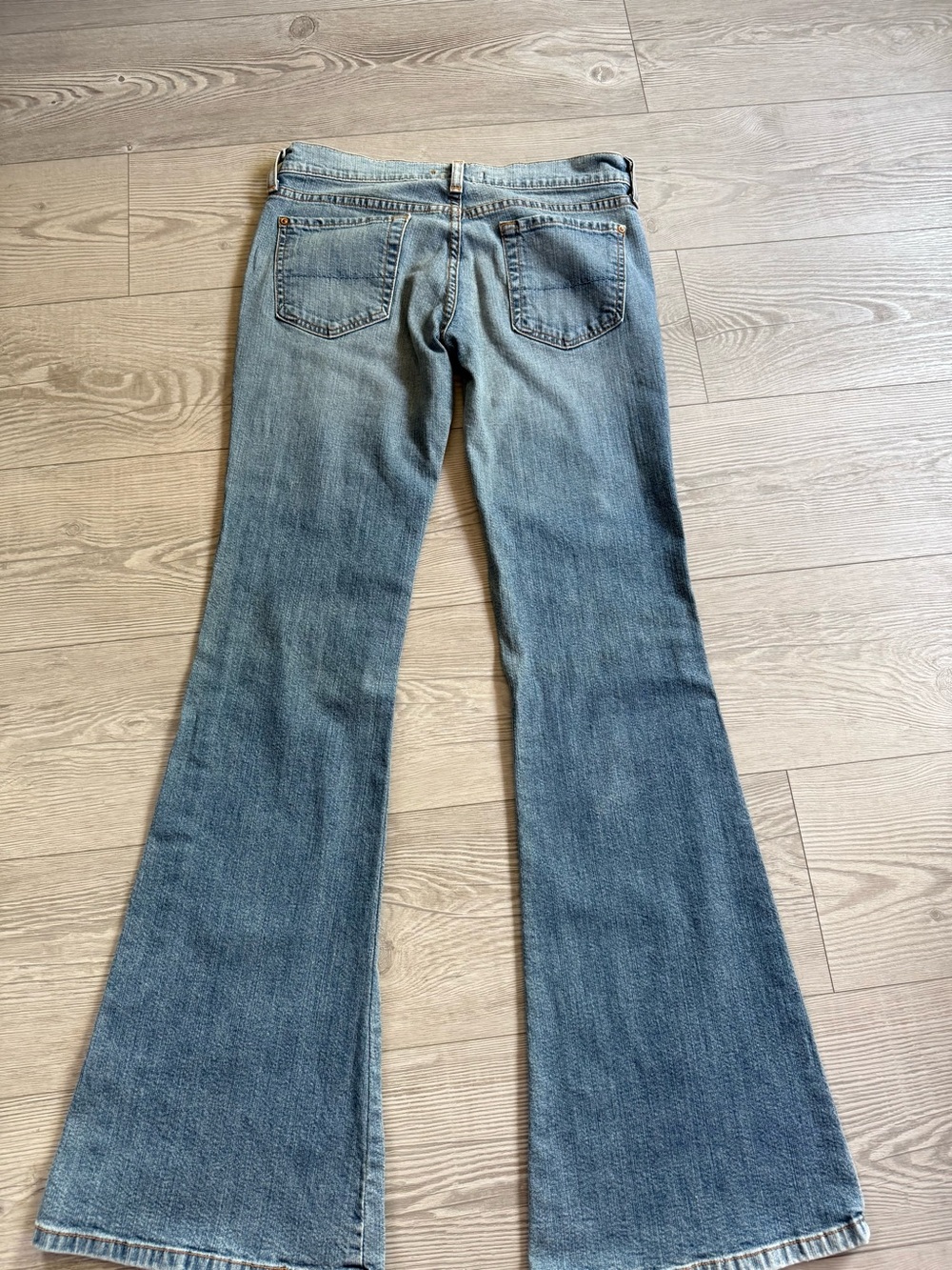 Arden B Vintage Y2K peacock and floral detail flare stretch denim - Picture 4 of 7
